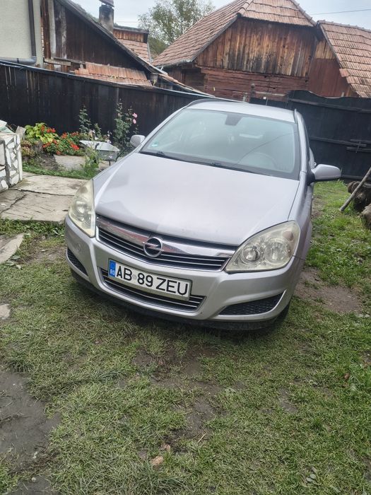Opel Astra H 1.9 CDTI