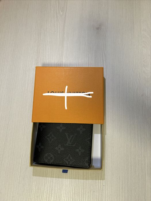 Portofel stoc limitat