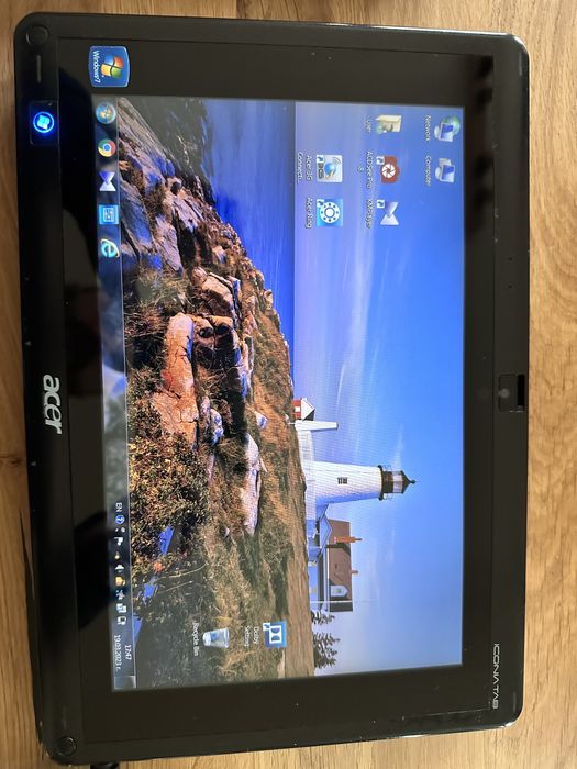 ACER Iconia Tab W501P