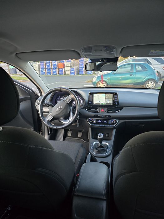 Hyundai i30 1.5 110 cp