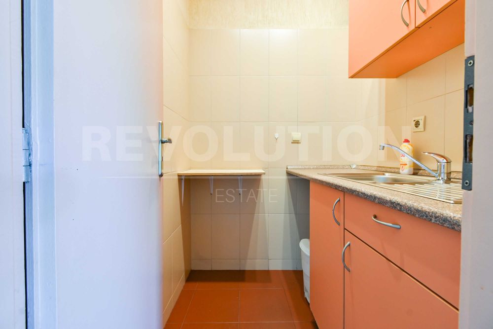 Продава се Офис в София, Редута - 238 кв.м за 1765 €/кв.м - Снимка #6