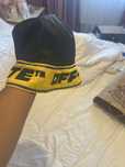 Vand peruca off-white stare nou fara ethiceta