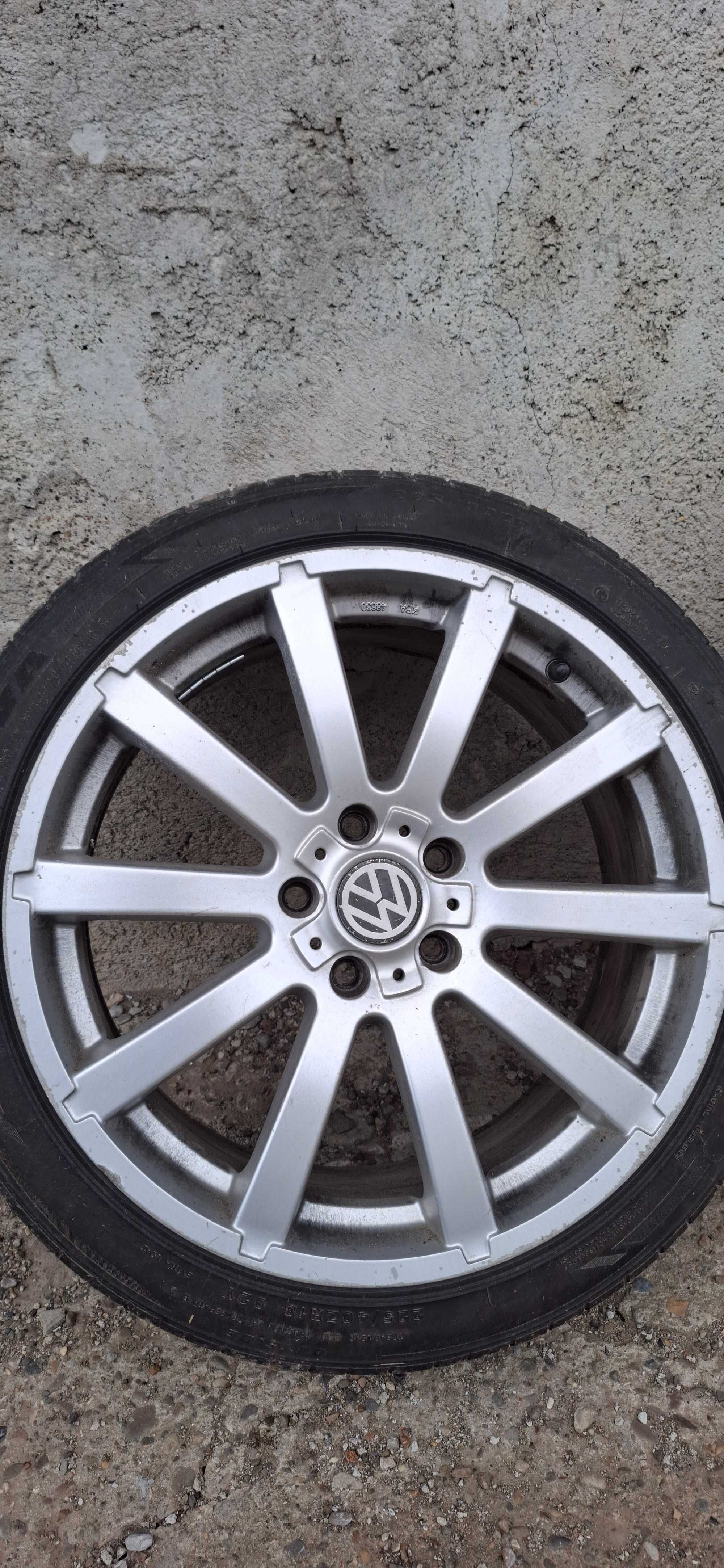 Jante vw r18 plus cauciucuri