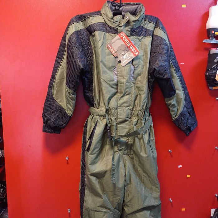 Мъжки оверал