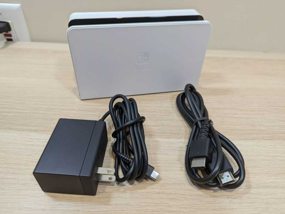 Nintendo Switch OLED DOCK si incarcator