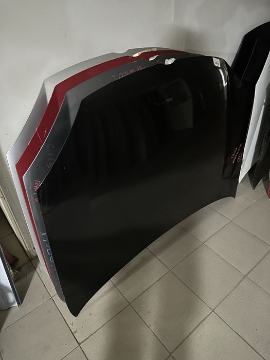 Капот Фольксваген Гольф 5. Volkswagen Golf (1K1)