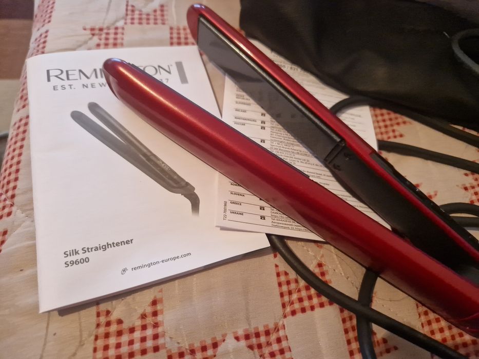 Преса за Коса Remington + подарък