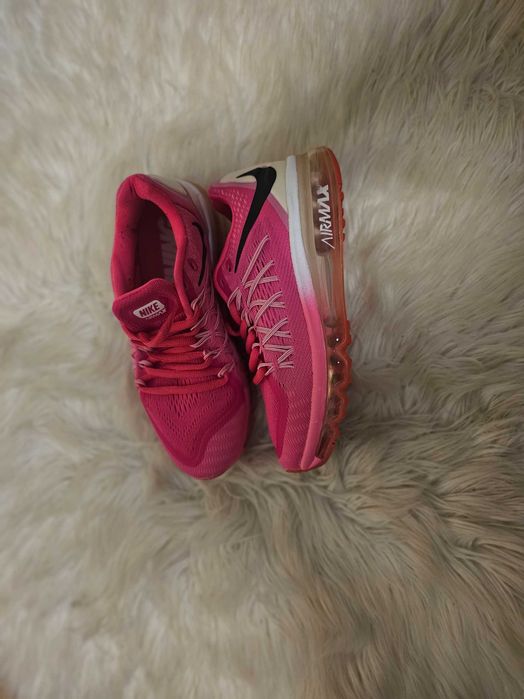 Дамски маратонки nike