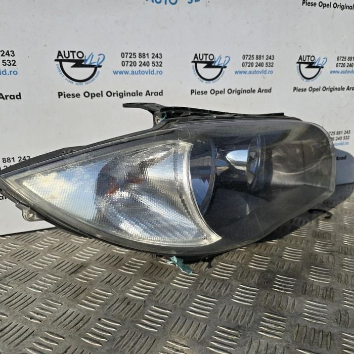 Far dreapta fundal negru halogen BMW Seria 1 LCI E81,E87