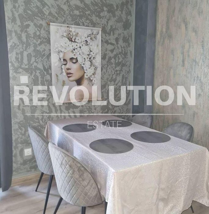 Двустаен апартамент в района на м-т Пчелина!