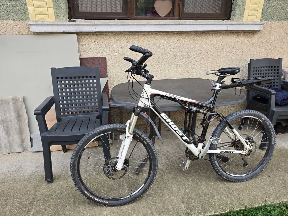 Bicicletă nouă-de vânzare