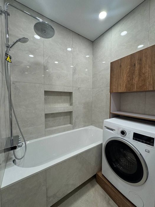 Новая укомплектованная 3х комн квартира в U-Tower