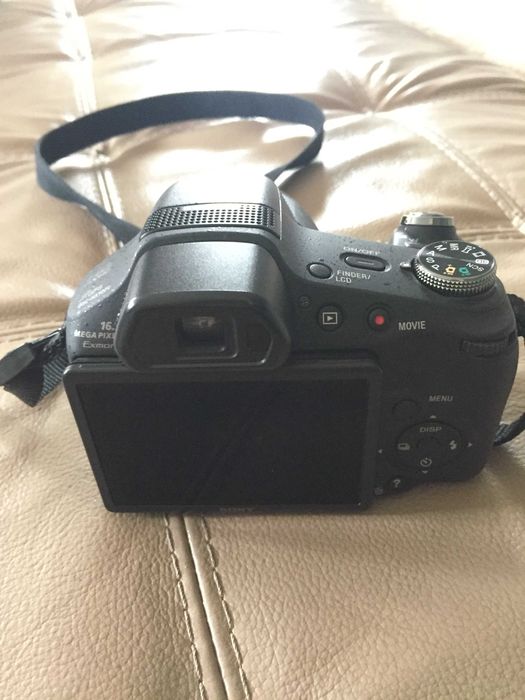 фотоапарат Sony DSC 100V