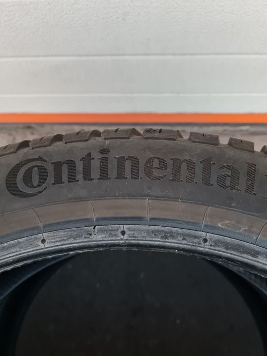 Всесезонни гуми 2 броя CONTINENTAL AllSeasonContact 215 40 R18 дот 232