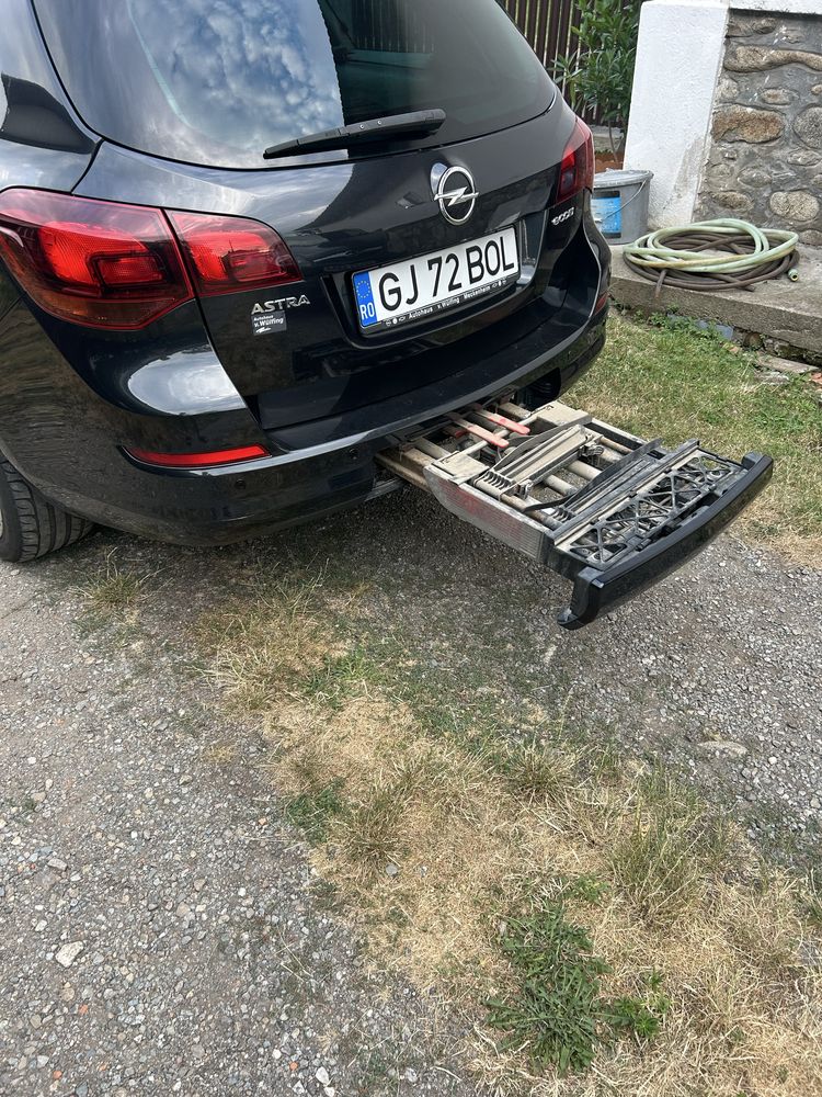 Opel Astra J 1.7 Cdti (131cp)