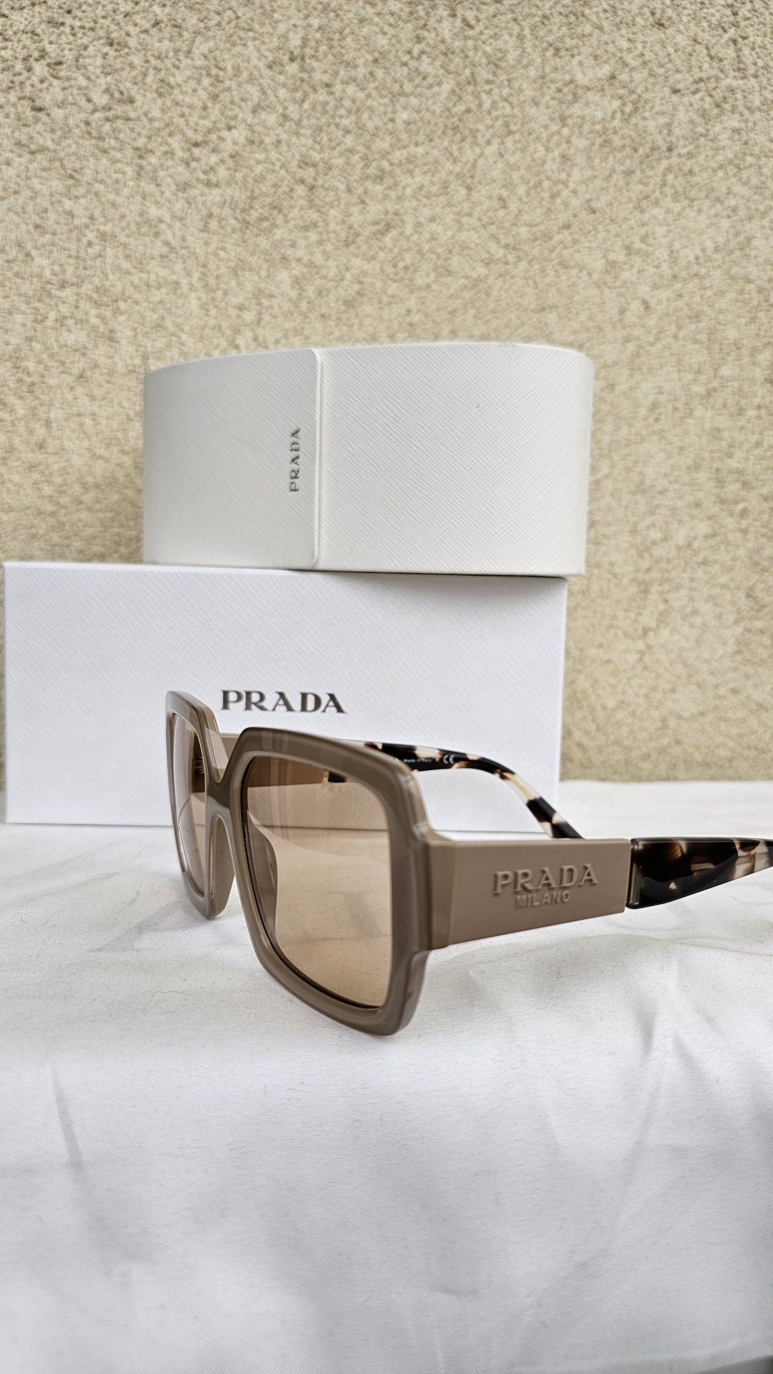 Prada слънчеви очила