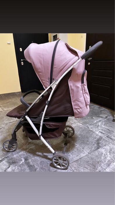 Коляска прогулочная