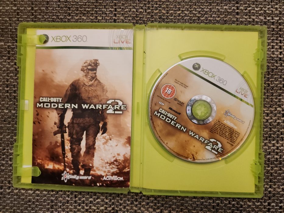 Red Dead Redemption Game of the Year Edition si COD MW2 pt Xbox 360