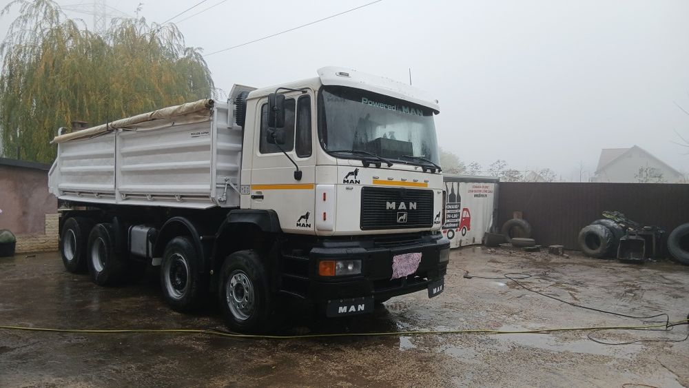 Man 8×4 basculabil 3 parti