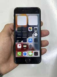 продаю iphone 7 32 gb