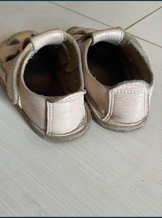 Сандали Igor номер 25 за момиче