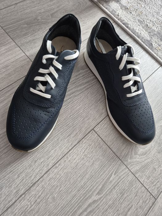 Adidasi, pantofi sport-office nr.40 noi