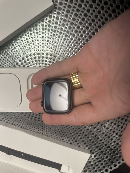 Apple watch SE (gen2)