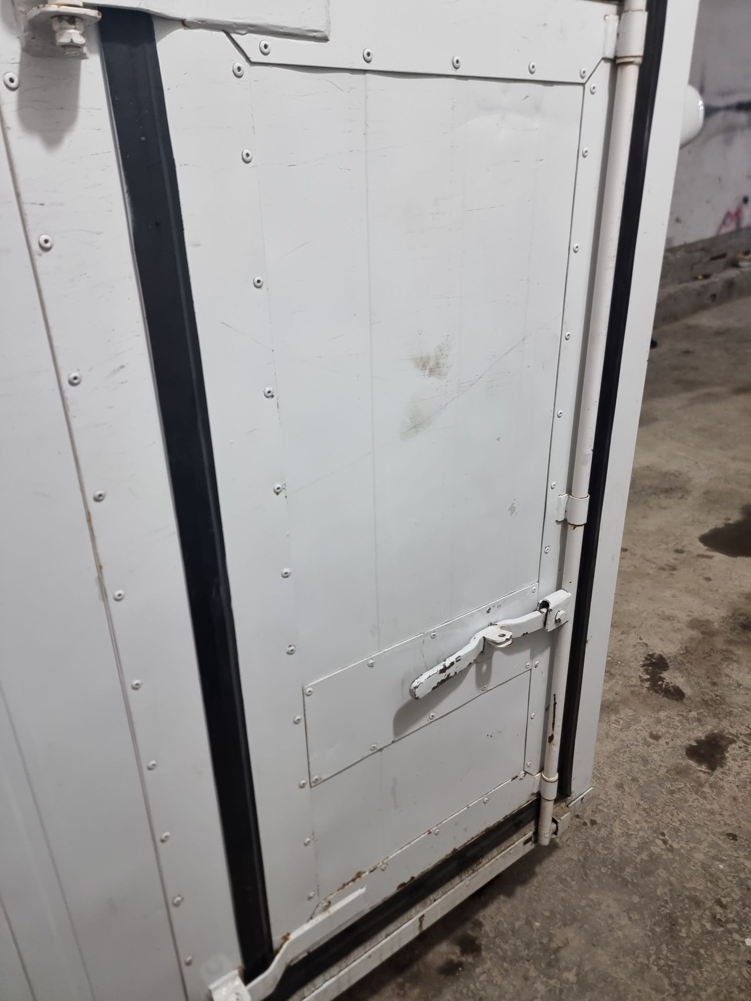 Labo refrejator tayyor matori bilan