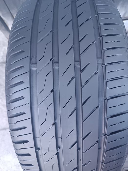 225/45/17 Viking