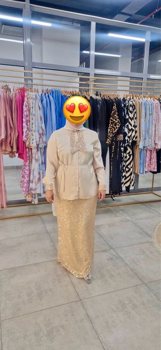 Двойка рубашка +юбка с паетками 48
