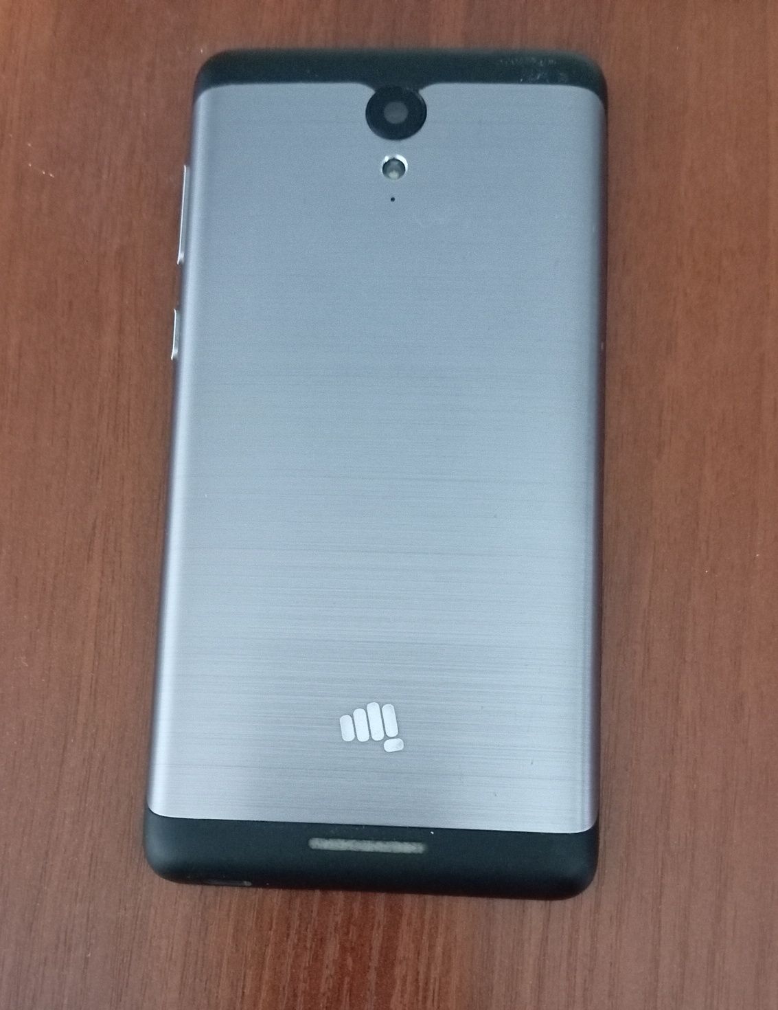 Сотовый телефон Micromax