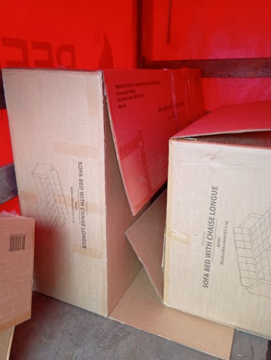 Vând 3 cutii din carton