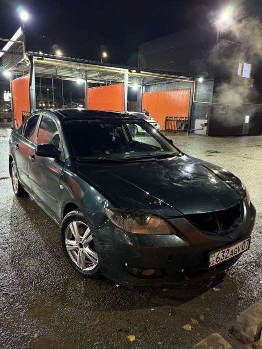Mazda 3 2004 год срочно