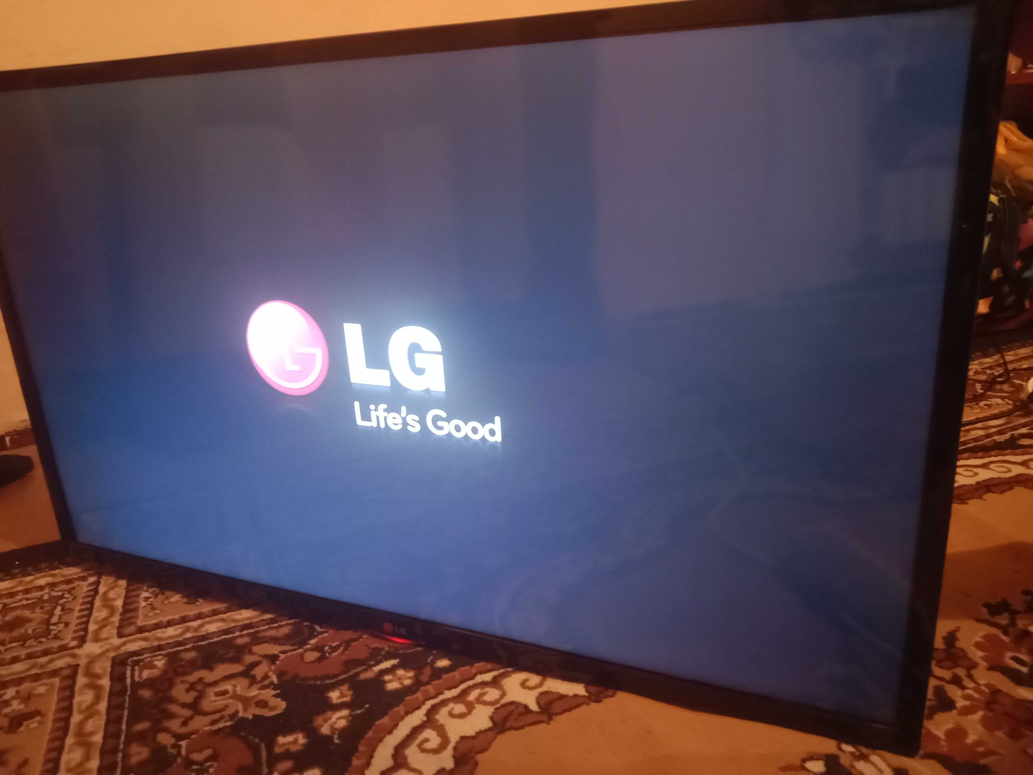 Продам телевизор LG42LN540