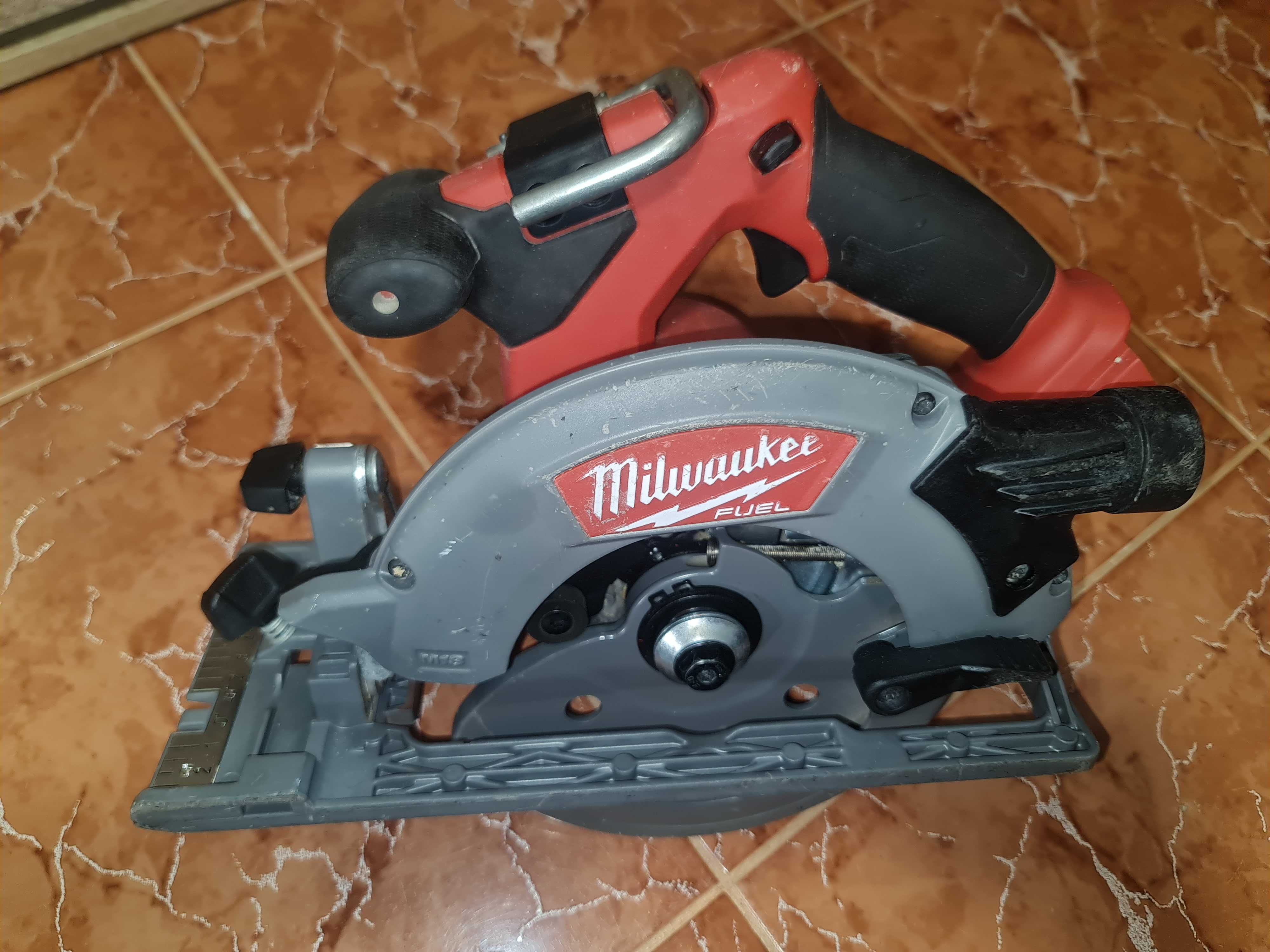 MILWAUKEE FUEL M18 CCS55 motor brushless arata ca noua