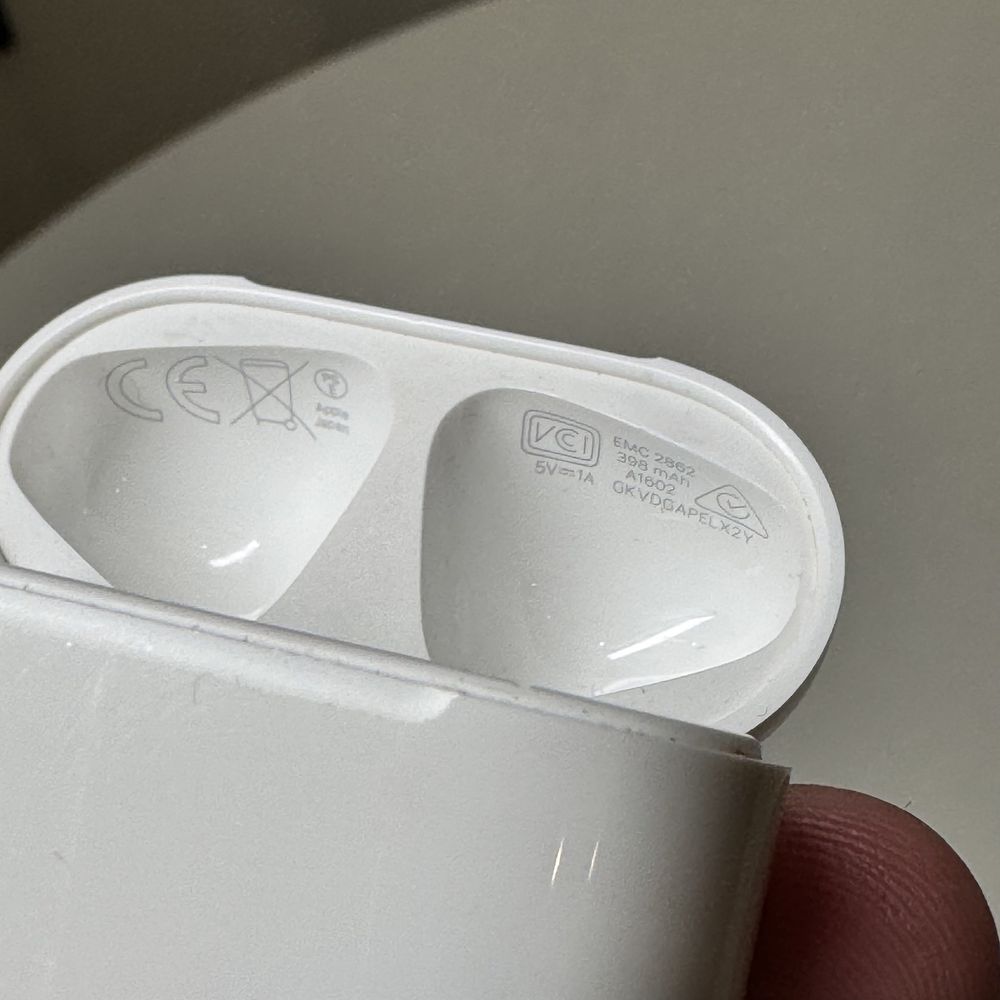 AirPods 2 A1602 оригинал / наушники + кейс + кабель