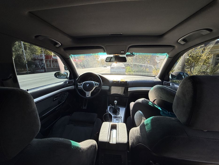 BMW e39 528i металлик