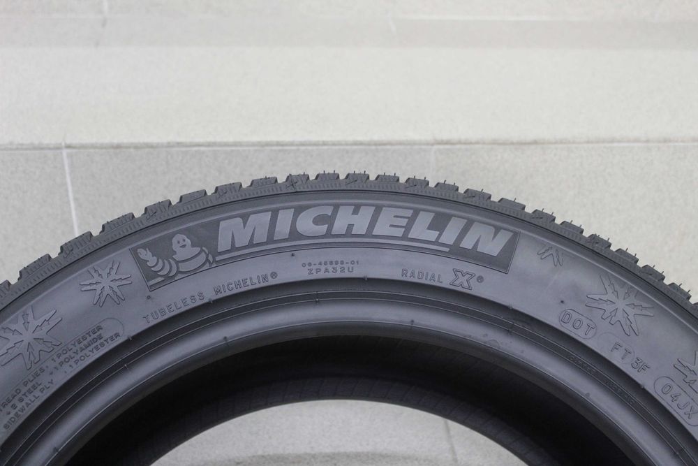 215/55-17 Michelin Alpin 5