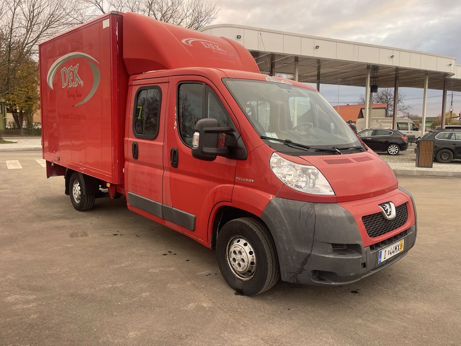 Peugeot boxer 7 locuri