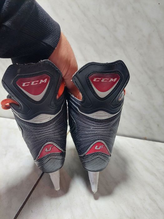 Patine 202 hochei hochey CCM U08 marime 30,5 (19,3  cm)