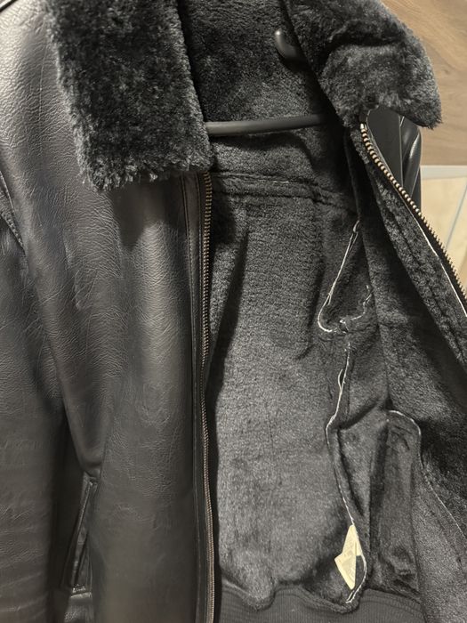 Geaca de piele imblanita