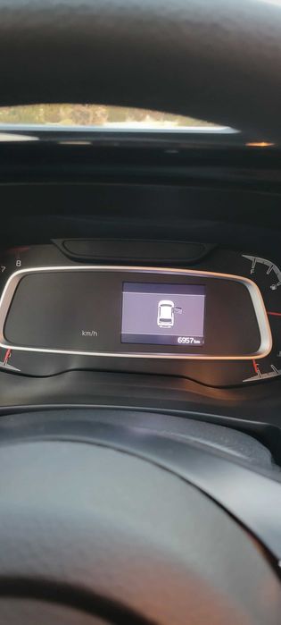 Kia sonet 2025 AT 2 pozitsiya