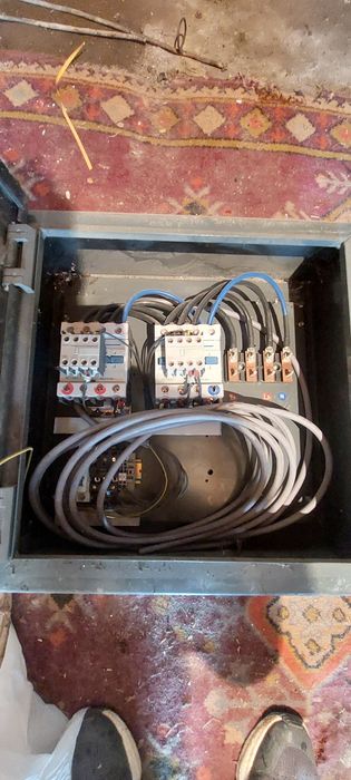 Электро щит .  .