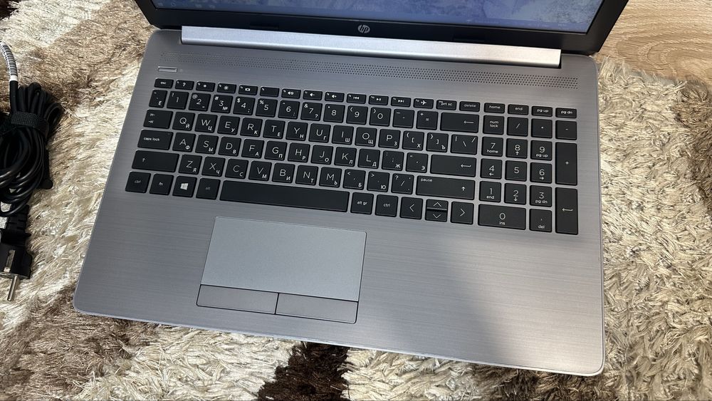 Ноутбук HP Core i3
