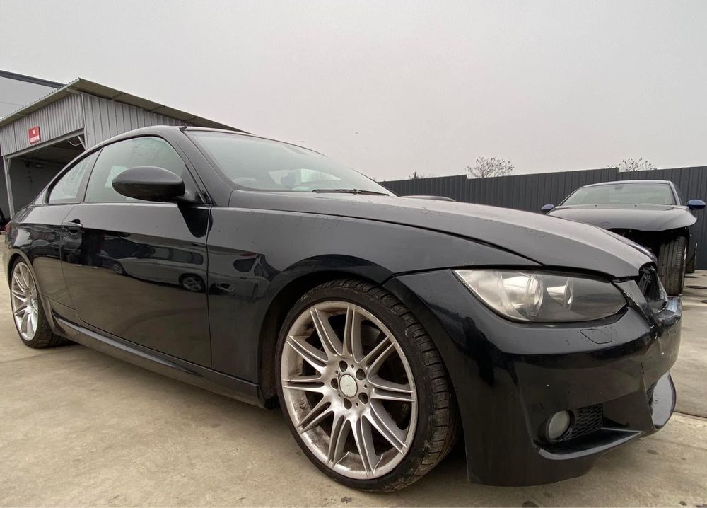 Dezmembrez BMW 330d E92 ,Motor 245cp N57 ,NAVI CIC, Hi-Fi