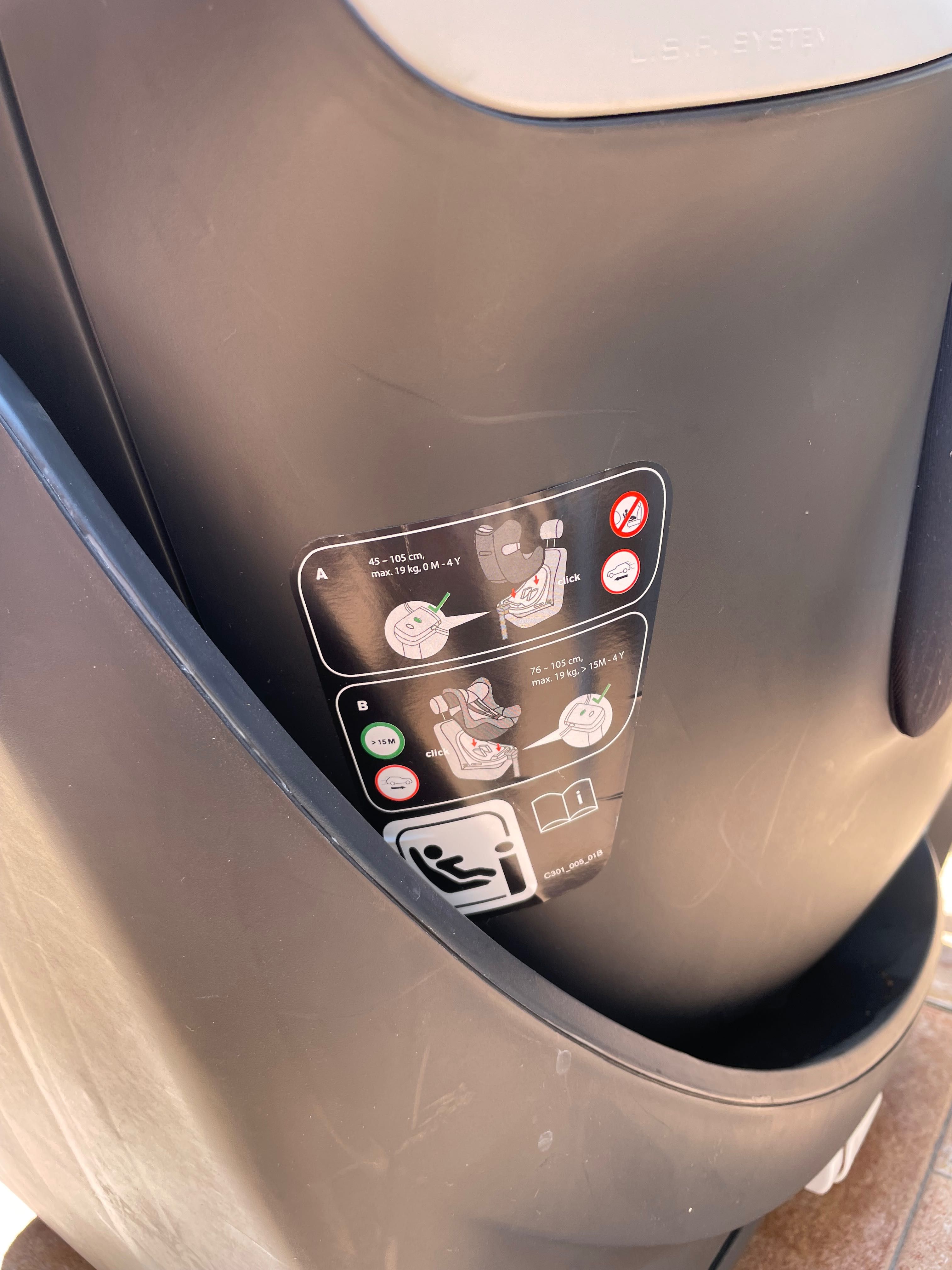 Scaun auto Cybex Sirona M2 i-Size cu baza Isofix