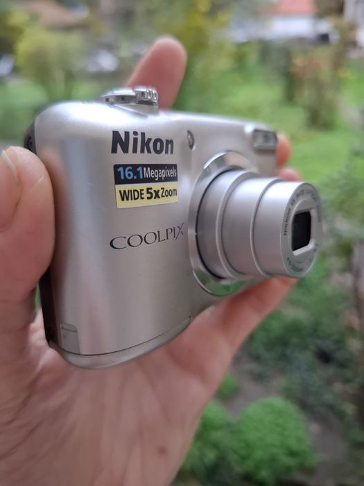 Компактен дигитален фотоапарат NIikon Coolpix A10