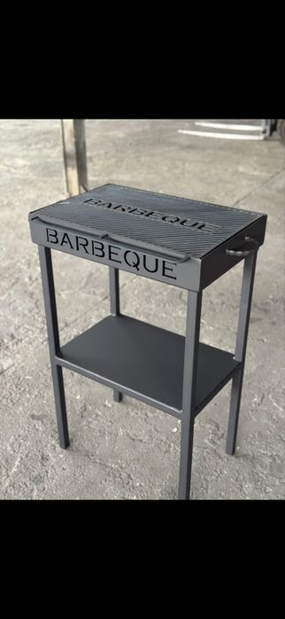 Скара на дървен въглища !