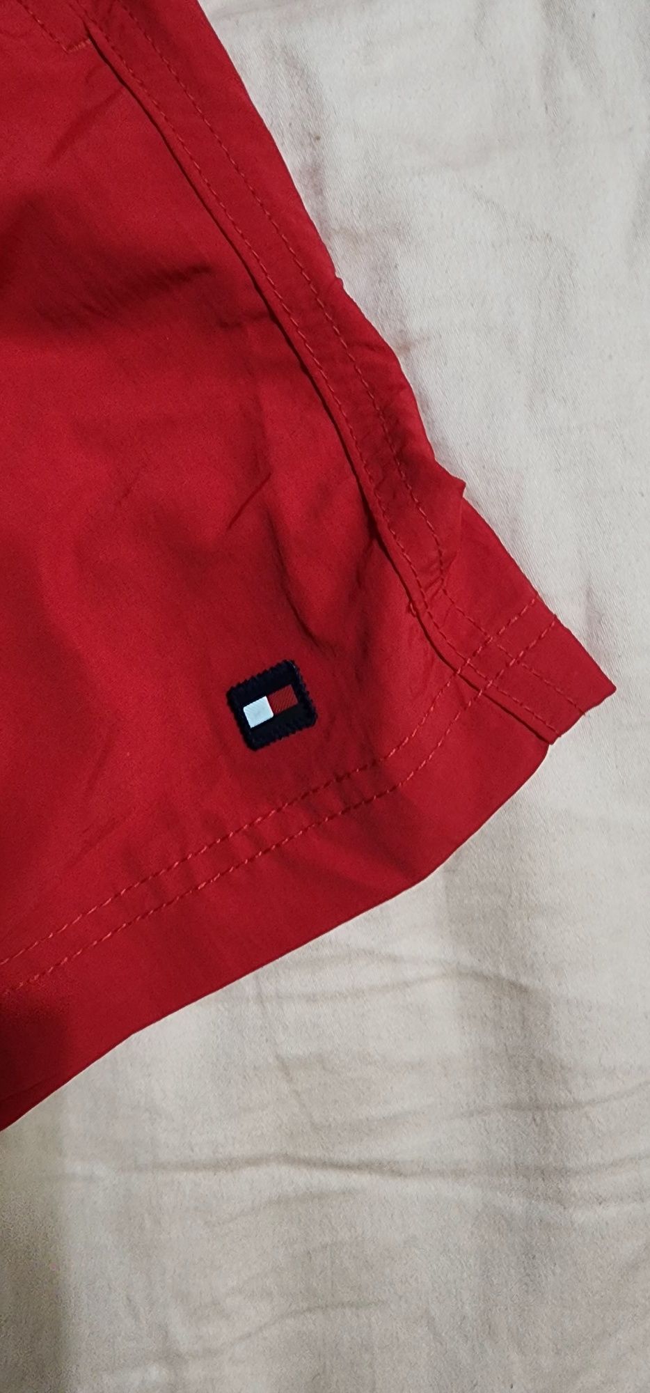 Tommy Hilfiger Slim Fit къси панталони