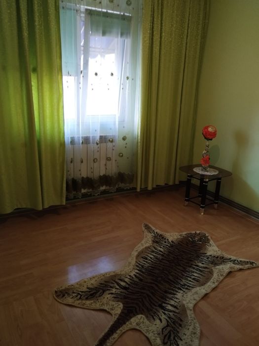 De vanzare  Apartament cu 3 camere